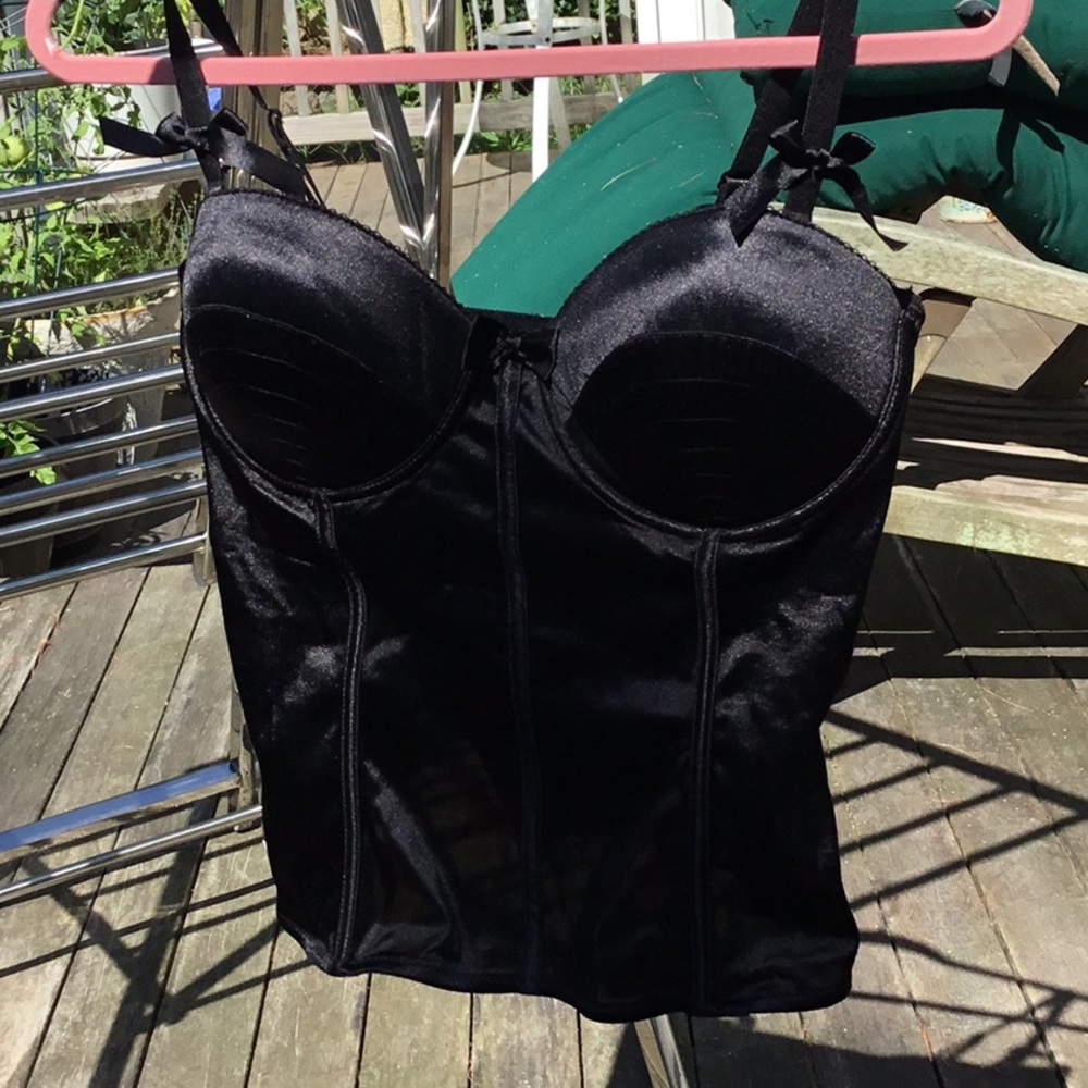 Black corset with small bows